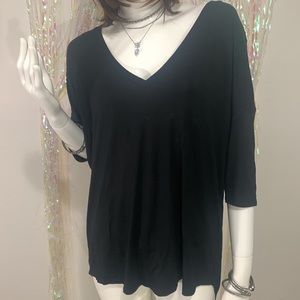 NEW-Express Black V-neck Mid Sleeve Top